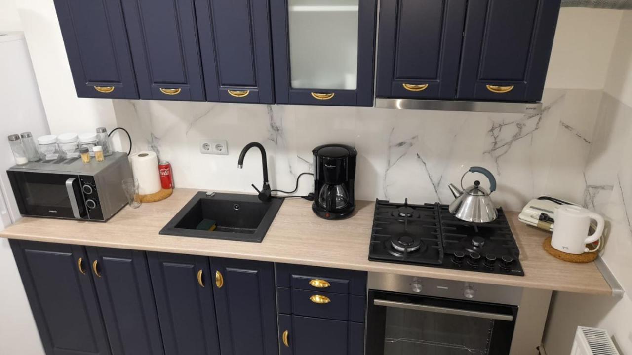 Delia Apartament Alba Iulia Exteriör bild